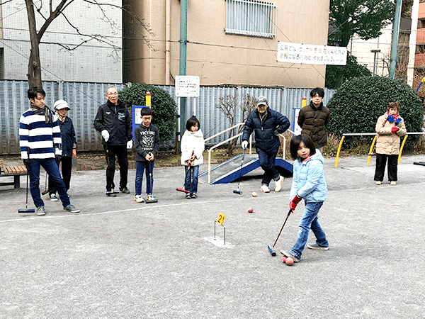 老若男女・全世代の人が一緒に楽しめるゲートボール